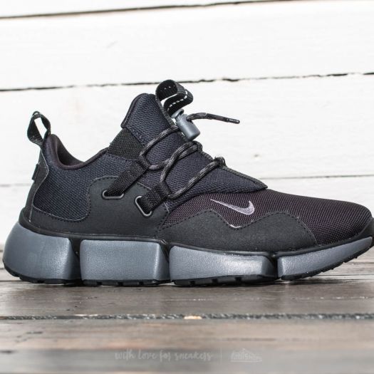 nike pocket knife shoes price in india