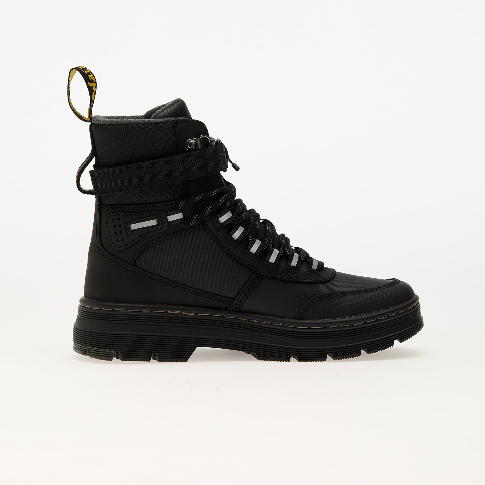 Männer Dr. Martens Combs Tech Wx Black Coated RipStop Nylon/ Poly Ripstop/ Republic Wp/ Ajax