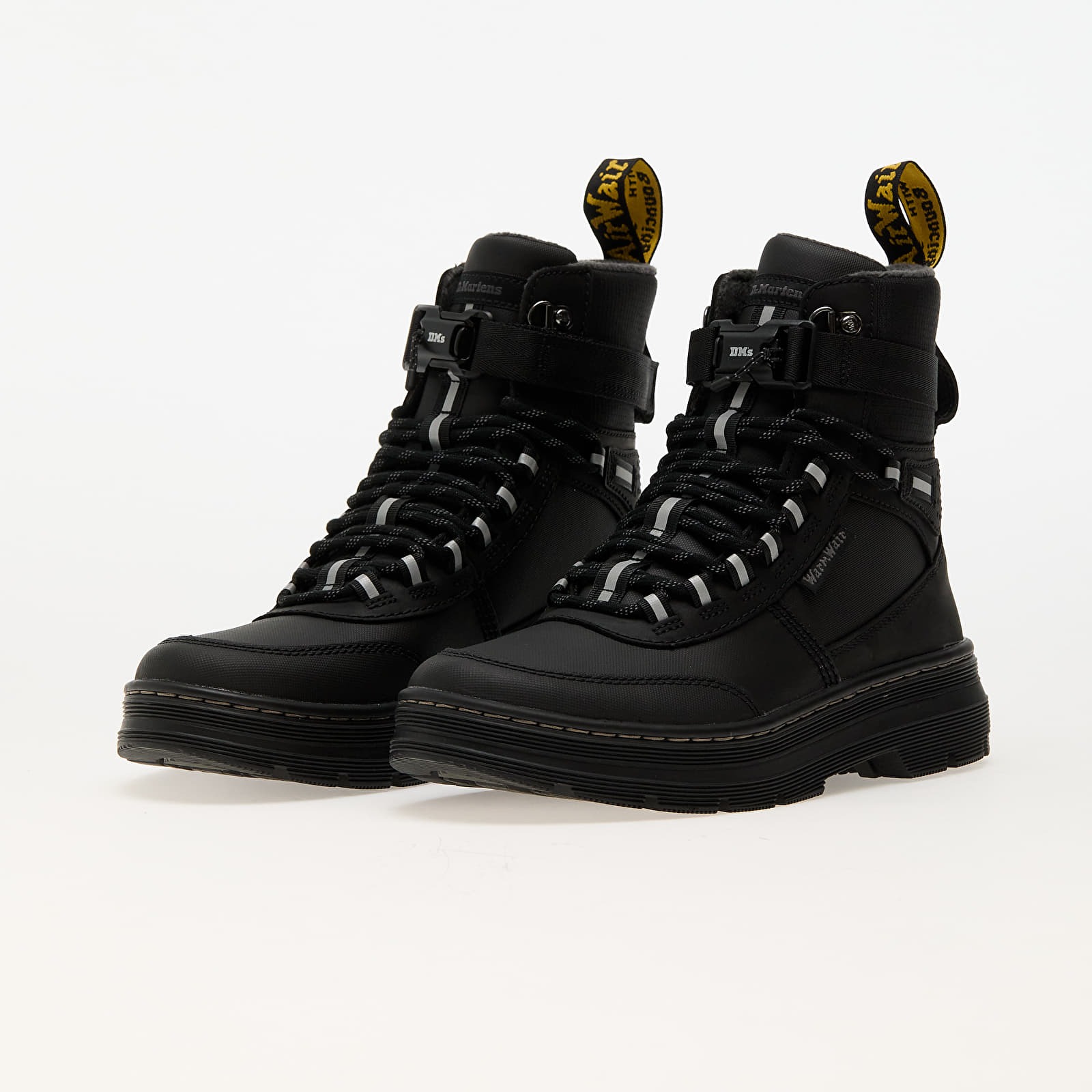 Männer Dr. Martens Combs Tech Wx Black Coated RipStop Nylon/ Poly Ripstop/ Republic Wp/ Ajax