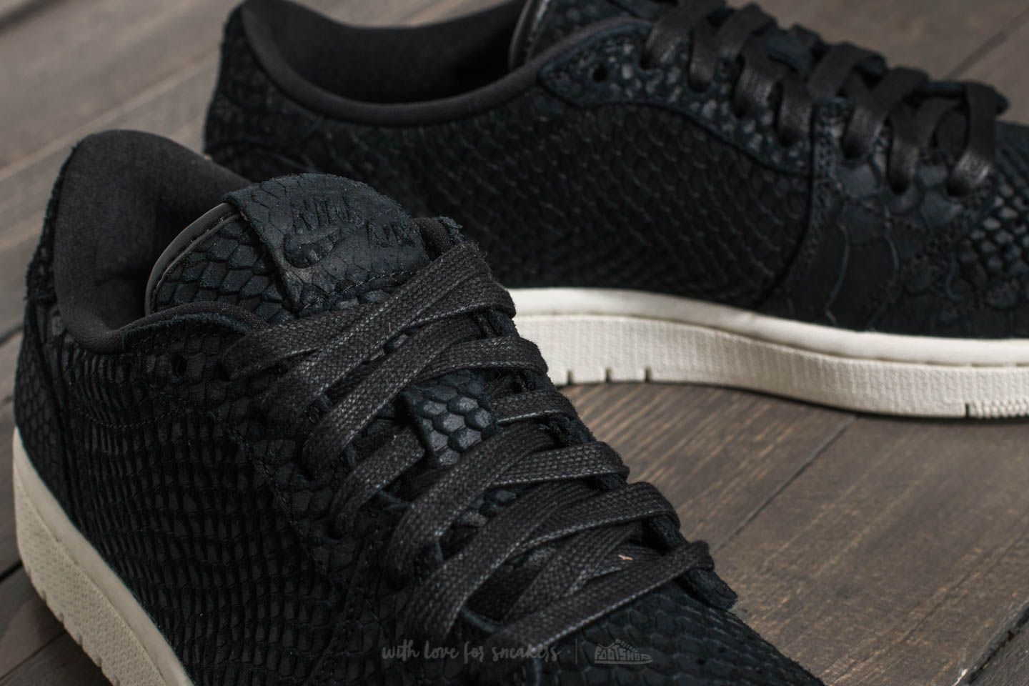 Women s shoes Air Jordan 1 Wmns RE LO NS NRG Black Black Sail Footshop