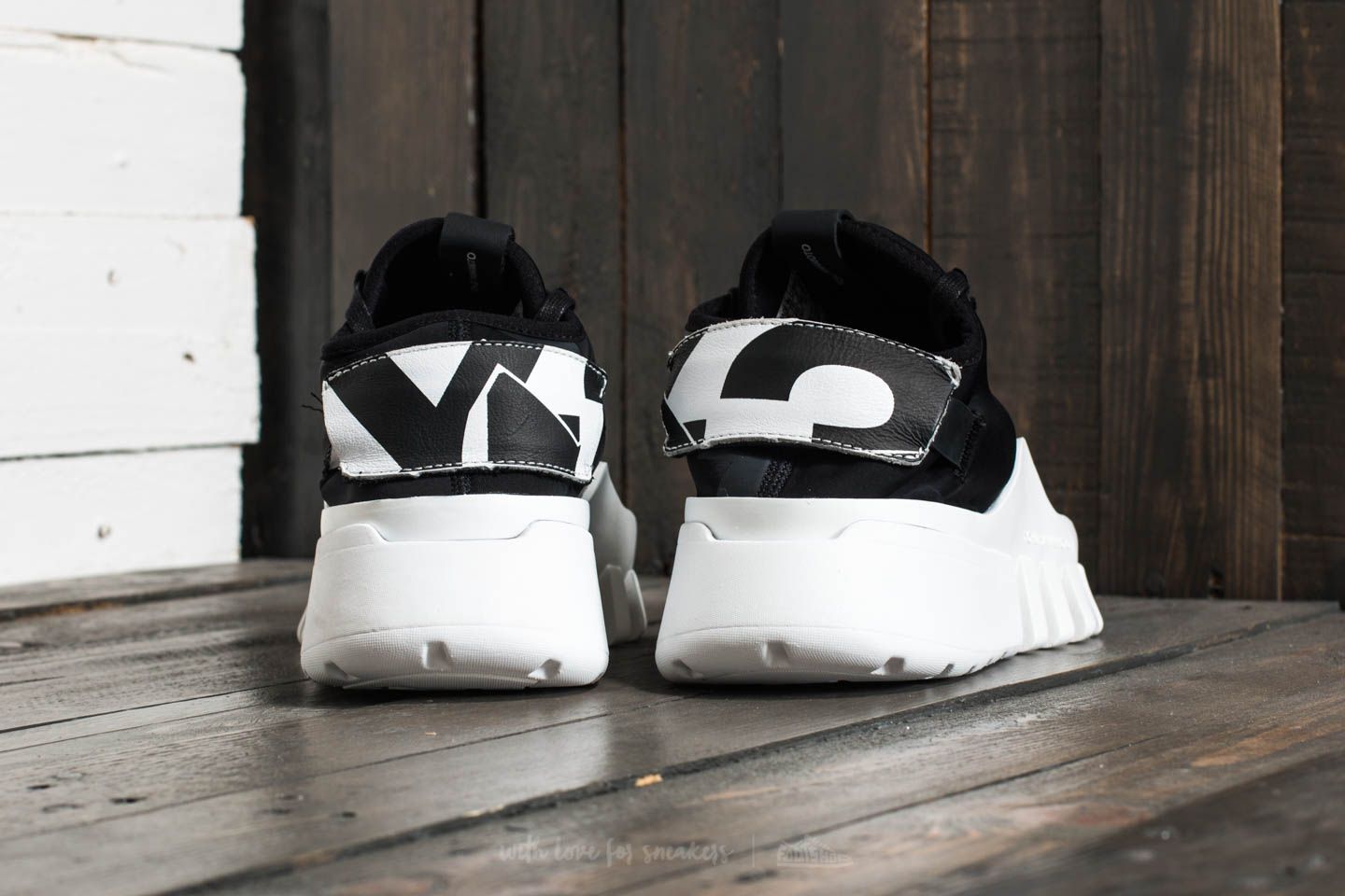 Încălțăminte și sneakerși pentru bărbați Y-3 Ayero Ftw White/ Core Black/ Core Black