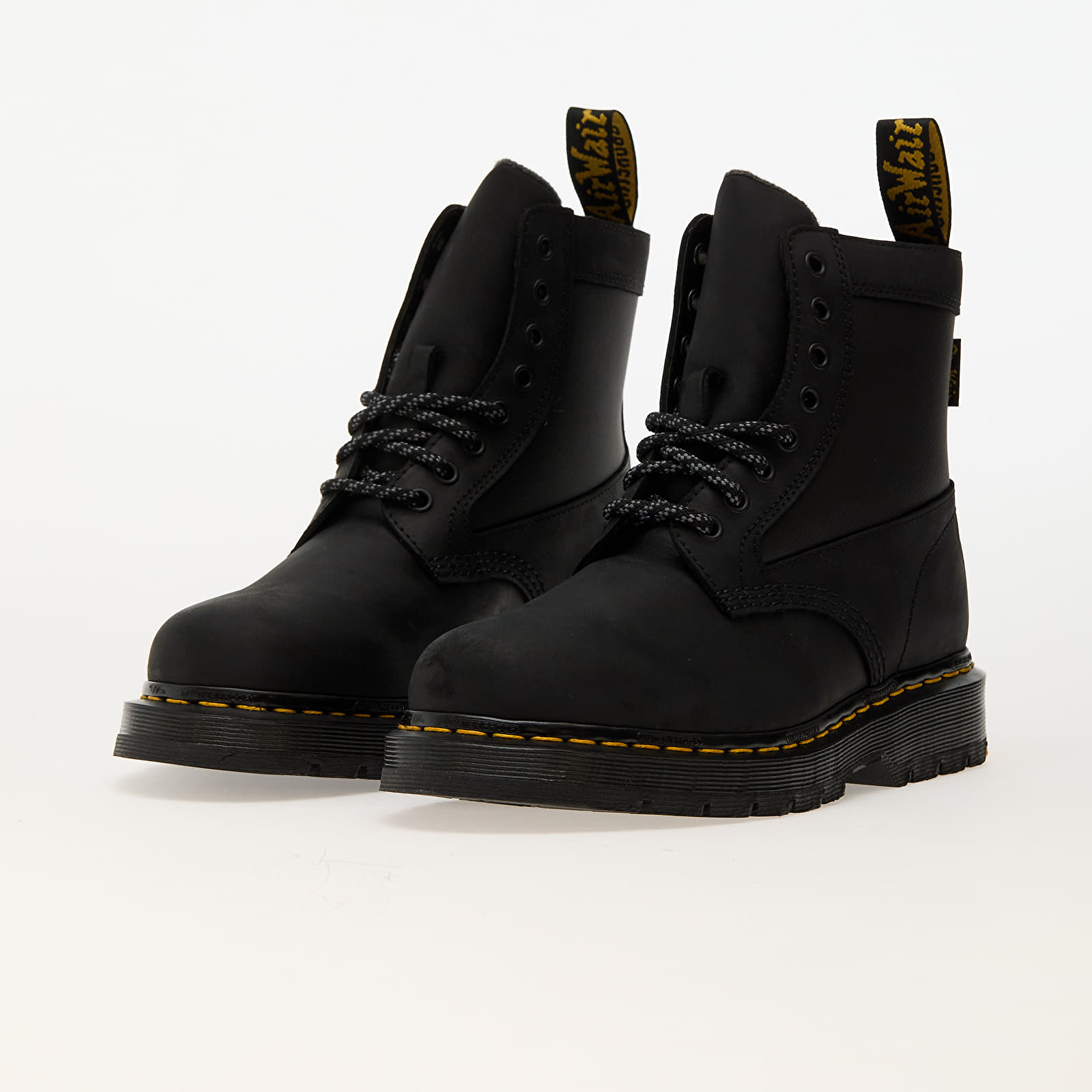 Dr martens hyten sales