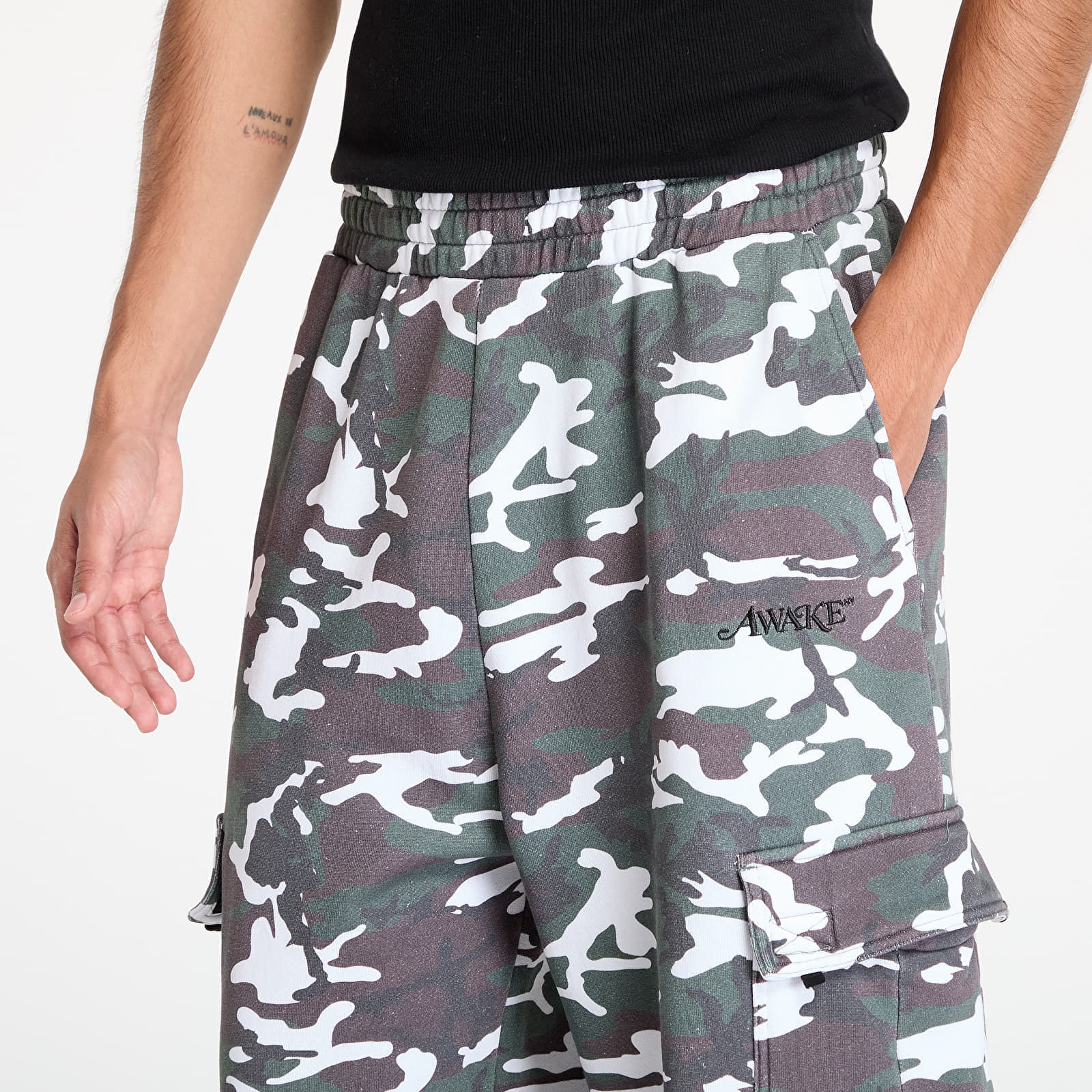 Pantaloni Awake NY Cargo Sweatpant Green Camo - 1 | YEO