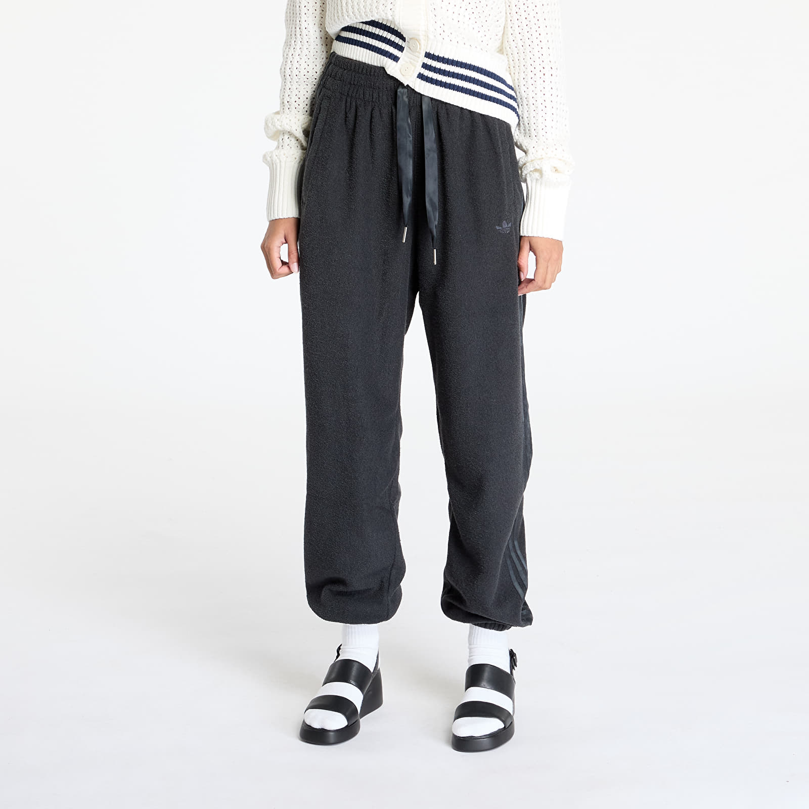 Tepláky adidas Jogger Carbon