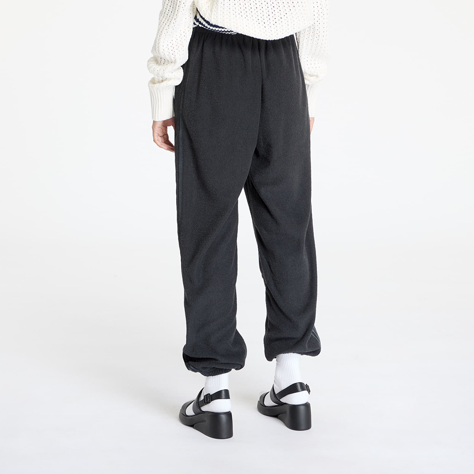 Tepláky adidas Jogger Carbon