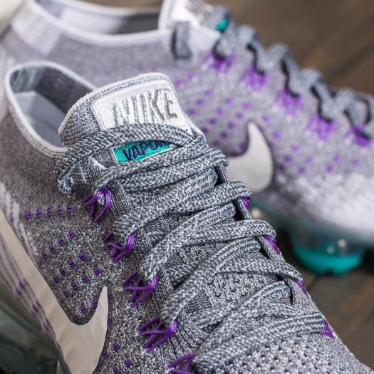 Nike vapormax on sale flyknit women's purple