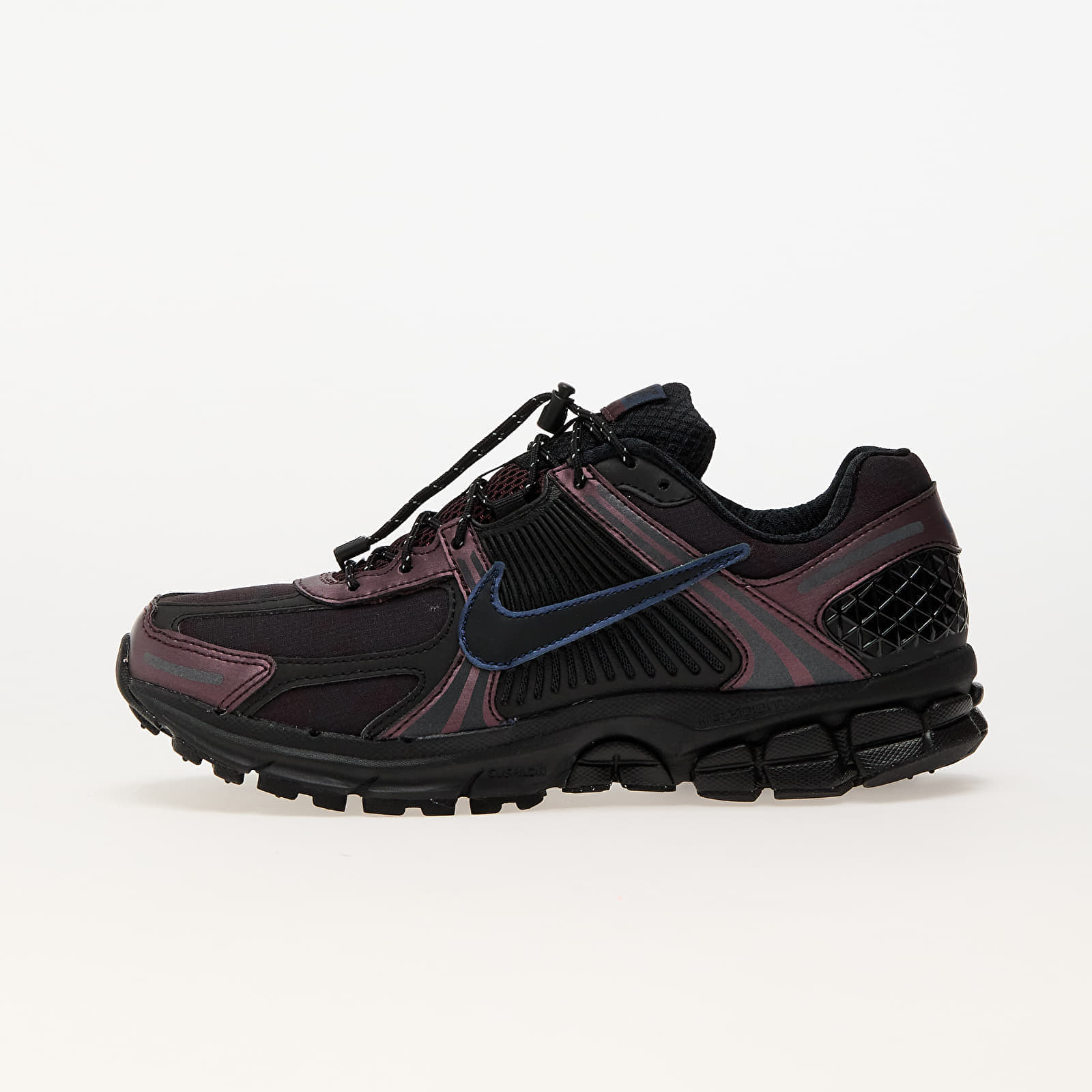 Levně Tenisky Nike W Zoom Vomero 5 Burgundy Crush/ Black-Midnight Navy-Black
