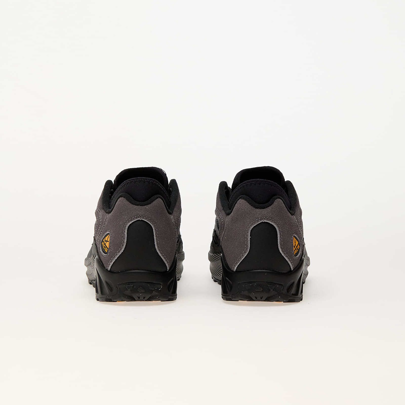 Férfi cipők Nike Acg Air Exploraid Lt Graphite/ Canyon Gold-Black