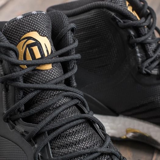 D rose 8 black gold 2025
