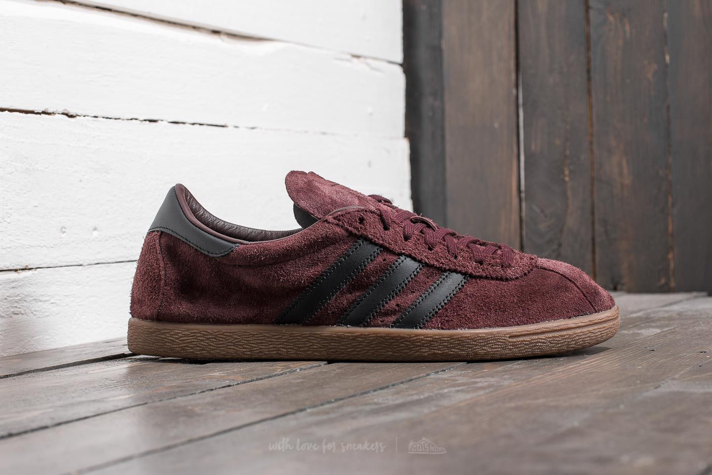 Adidas tobacco top red night