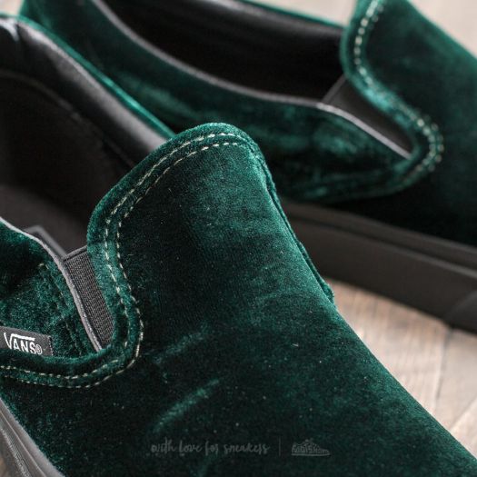 Vans Classic Slip On Velvet