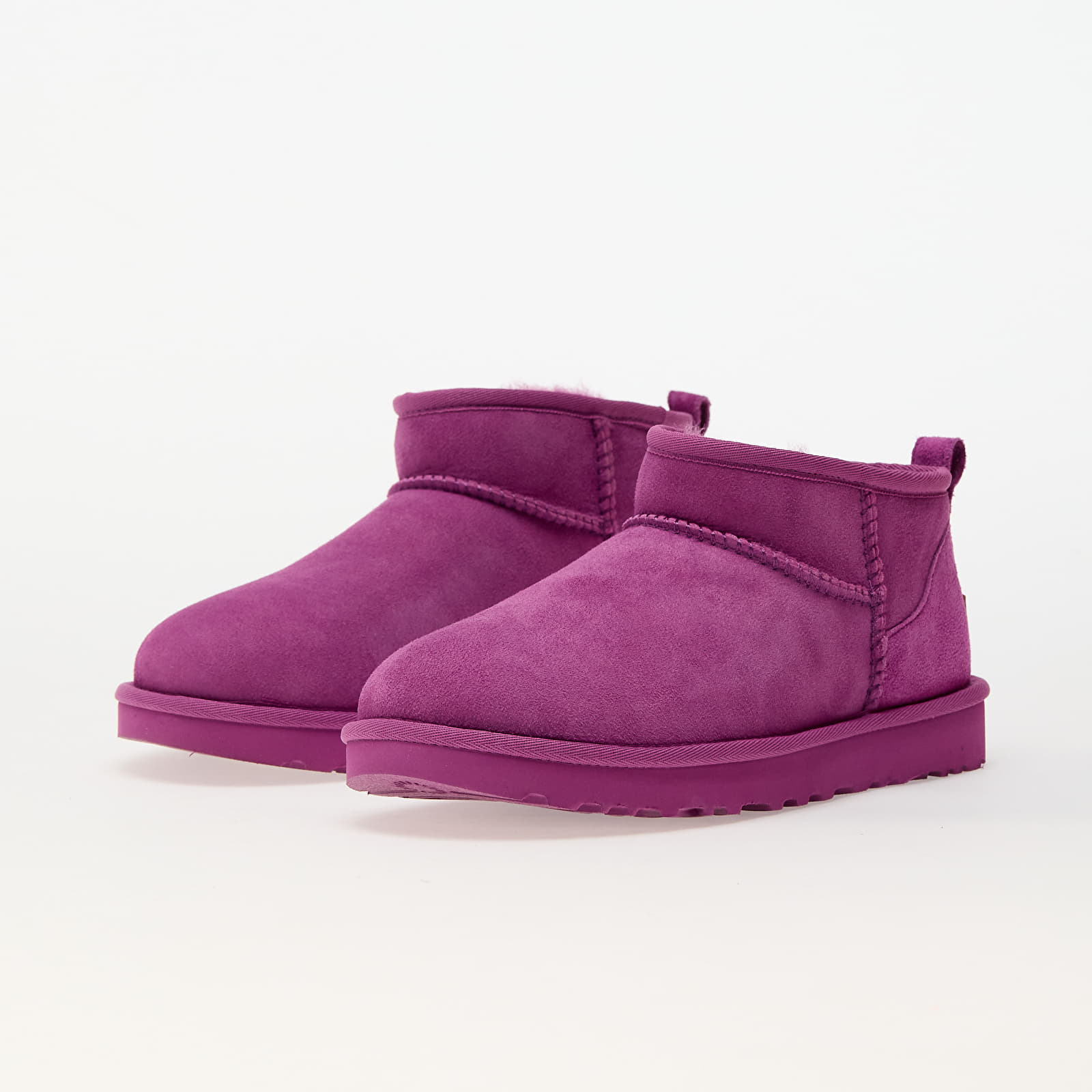 Încălțăminte și sneakerși pentru femei UGG W Classic Ultra Mini Mangosteen