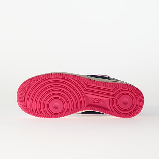 Nike air force 1 7 lx red sales