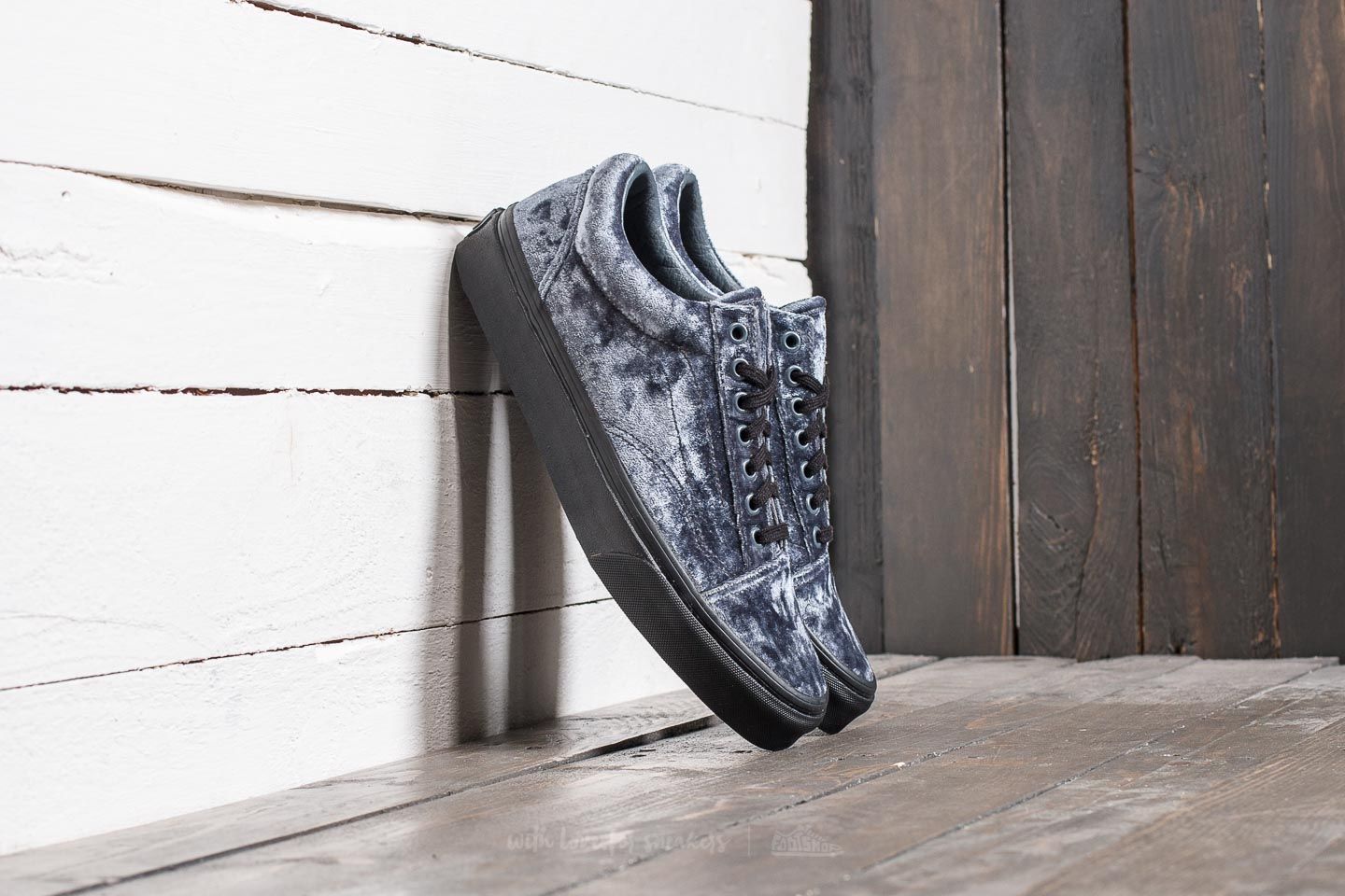 Vans old on sale skool black velvet