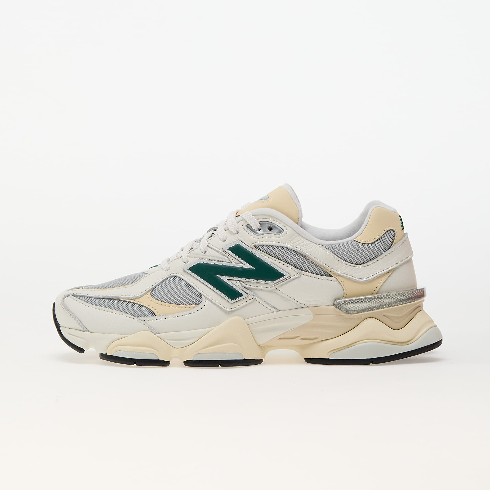 Herren Sneaker und Schuhe New Balance 9060 Sea Salt