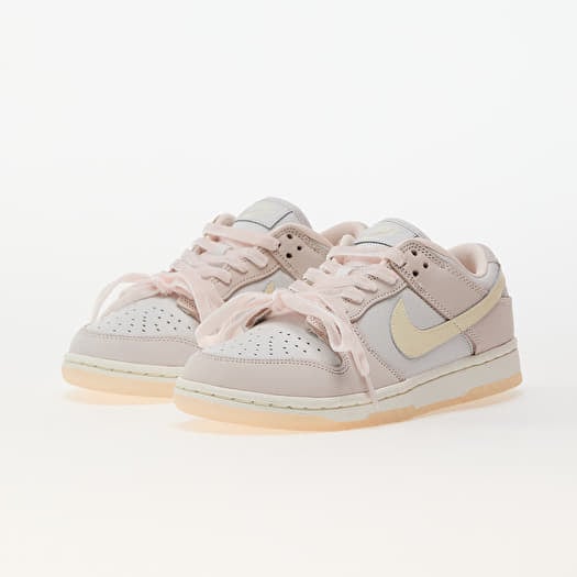Nike W Dunk Low Premium
