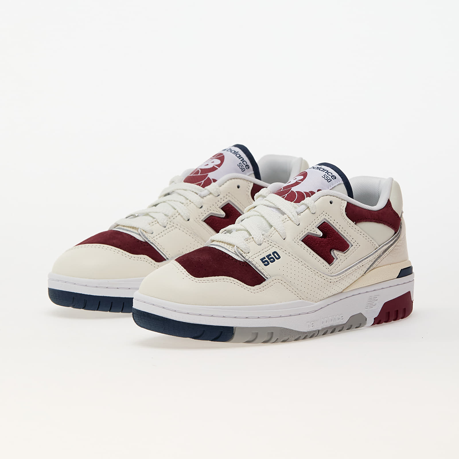Pánske tenisky a topánky New Balance 550 White