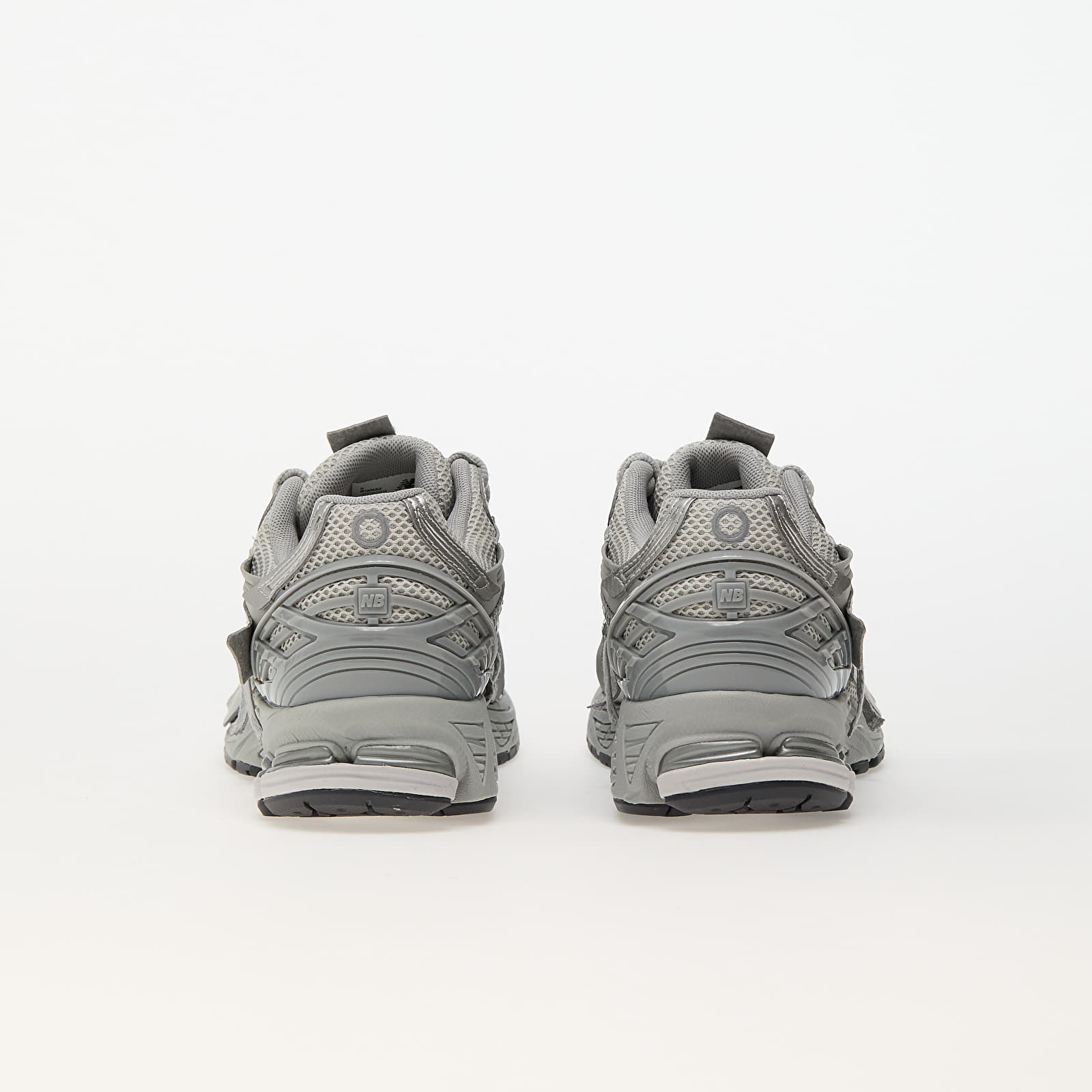 Scarpe uomo New Balance 1906 A Grey