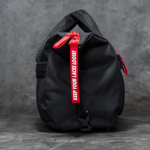 Pinqponq x sneaker freaker 2025