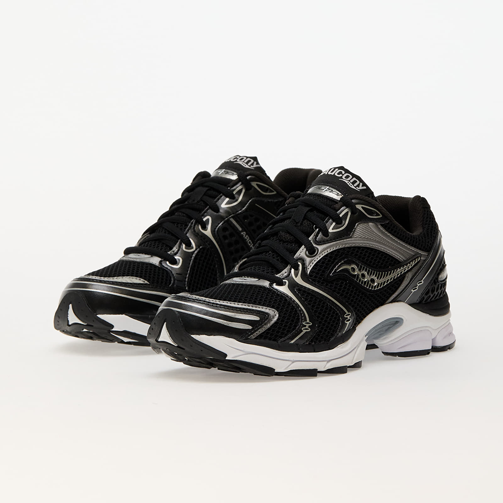Men's shoes Saucony Progrid Triumph 4 Black/ Silver