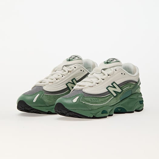 New Balance 1000