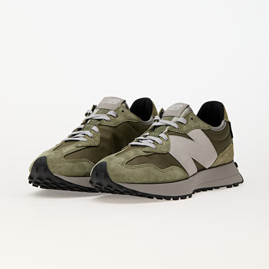 【HN】 3／4本 New Balance 327 Dark Olivine | Footshop