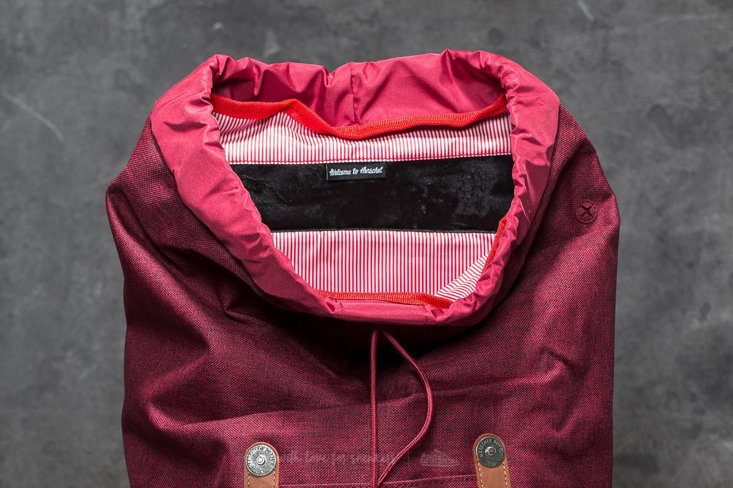 Accessoires Herschel Supply Co. Retreat Mid-Volume Backpack Winetasting Crosshatch/ Tan Synthetic Leather