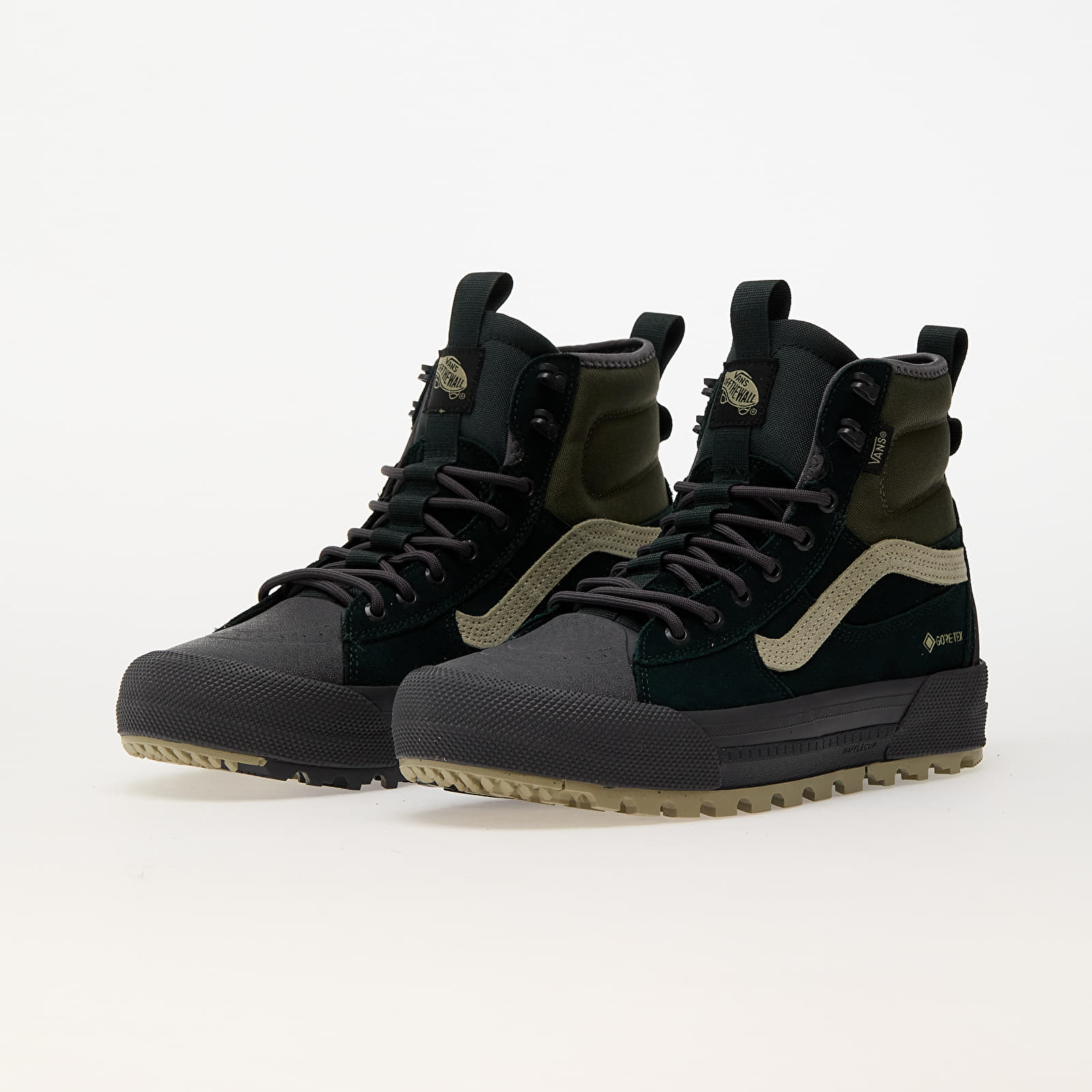 Männer Vans MTE Sk8-Hi GORE-TEX Scarab/ Grape Leaf