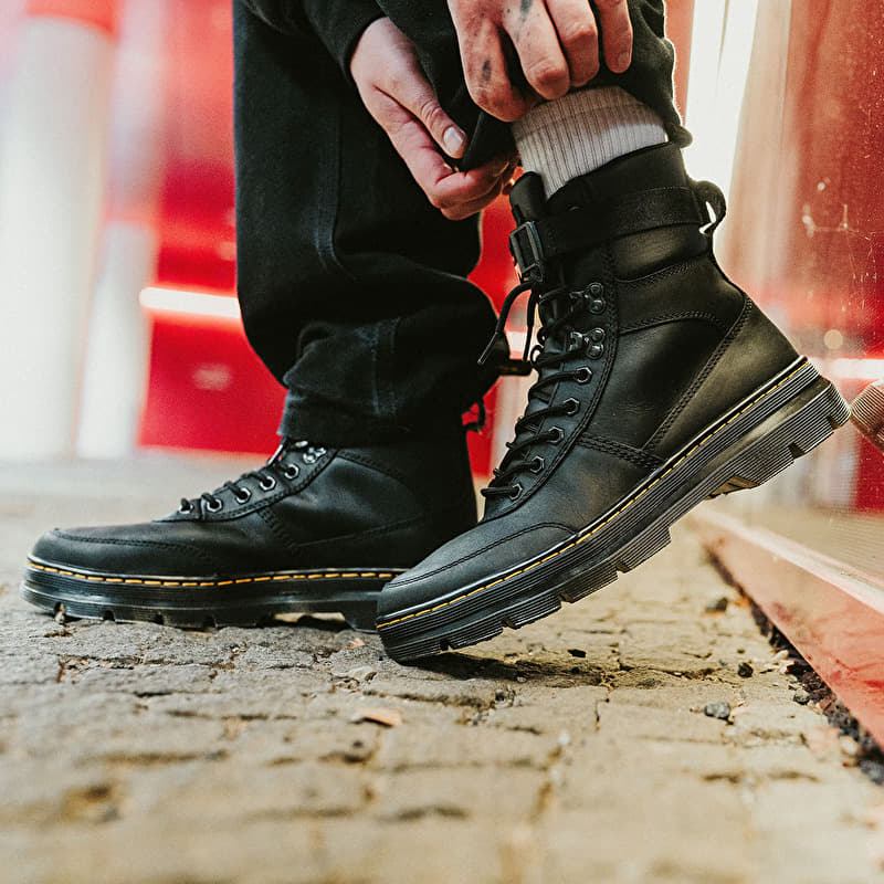 Dr. Martens Combs Tech Leather 8 Tie Boot Black | Footshop