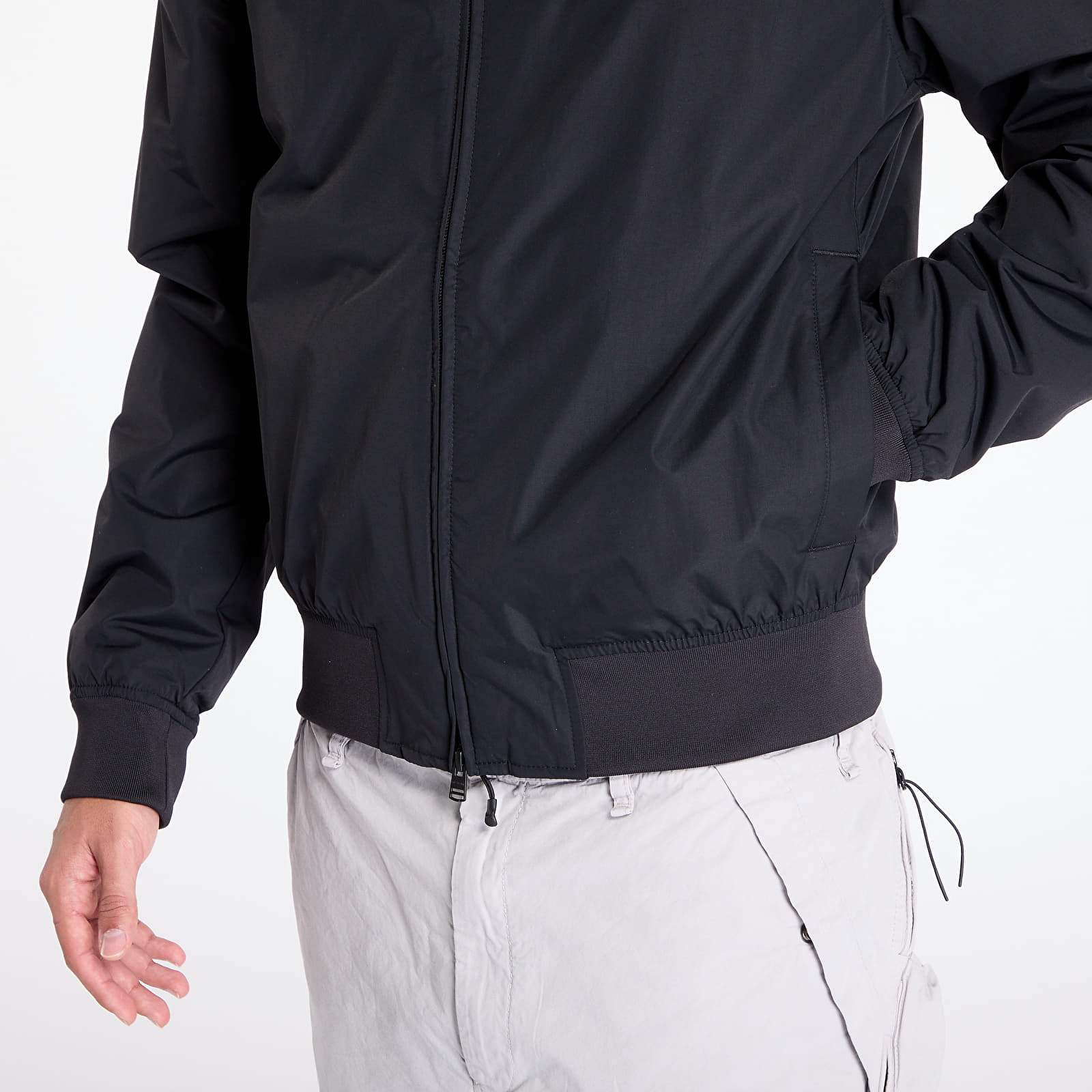 Miesten takit FRED PERRY The Hooded Brentham Jacket Black