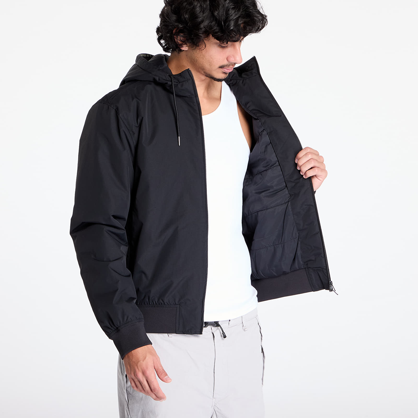 Miesten takit FRED PERRY The Hooded Brentham Jacket Black