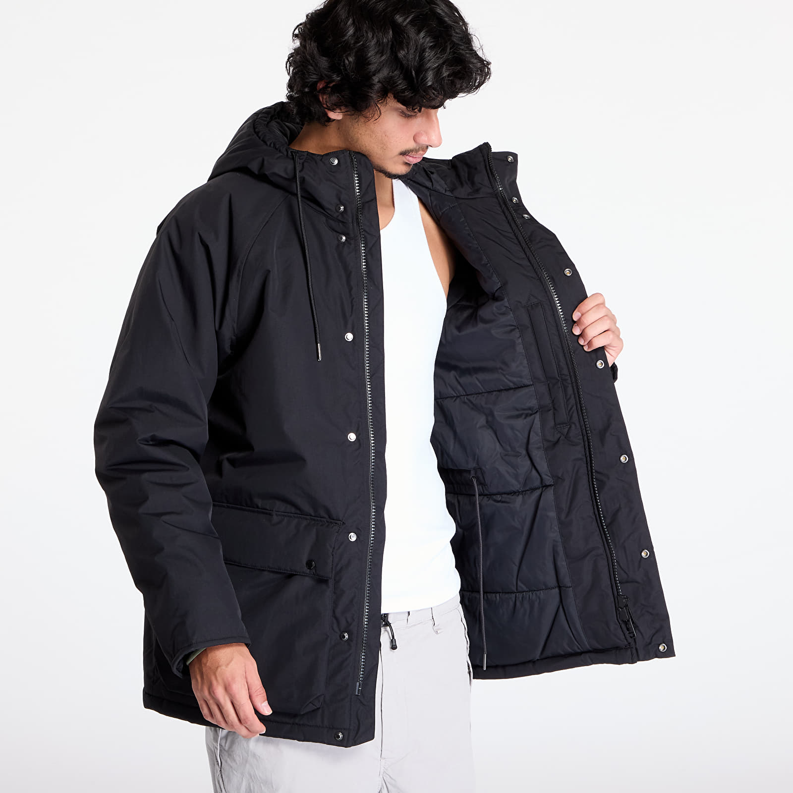 Férfi kabátok FRED PERRY Padded Zip Through Jacket Black
