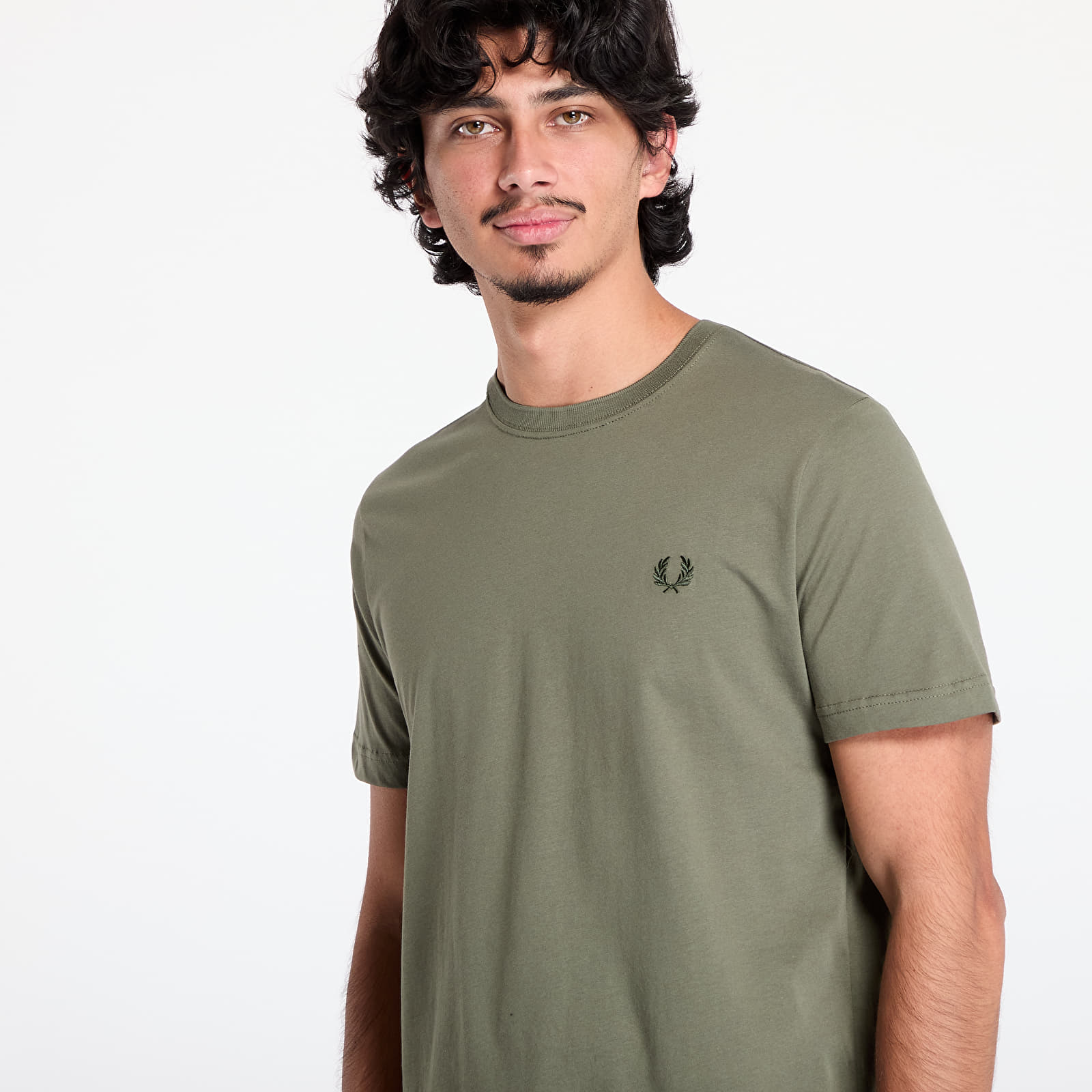 Männer T-Shirts FRED PERRY Crew Neck T-Shirt Laurel Wreath Green/ Night Green