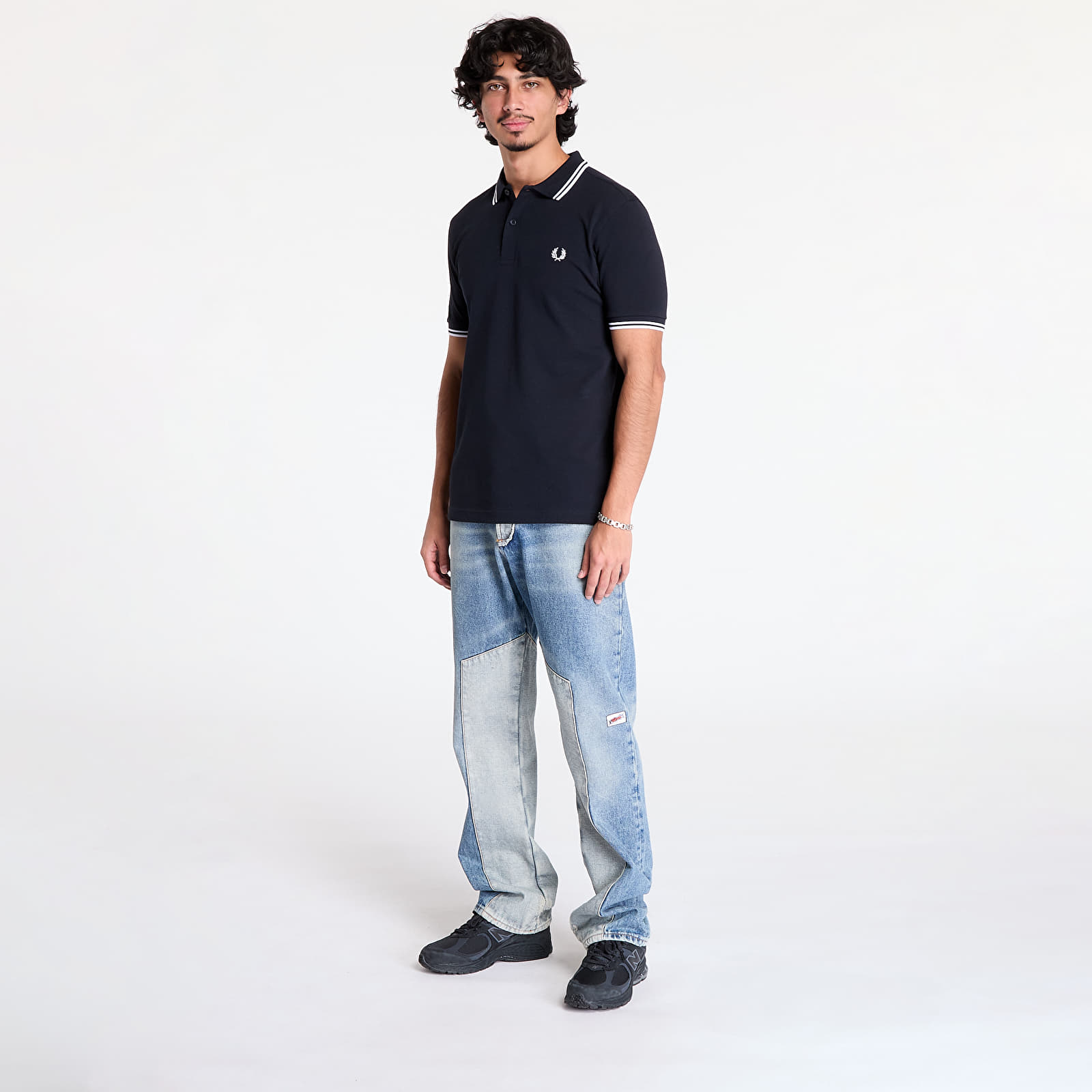 T-shirty męskie FRED PERRY The Twin Tipped Fp Shirt Navy/ White