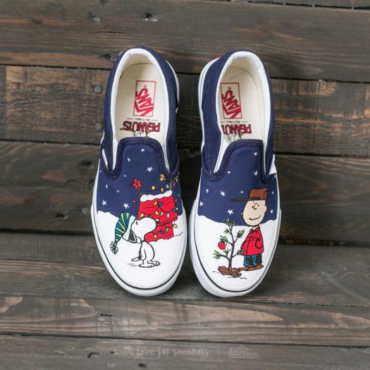 Vans x peanuts slip on top