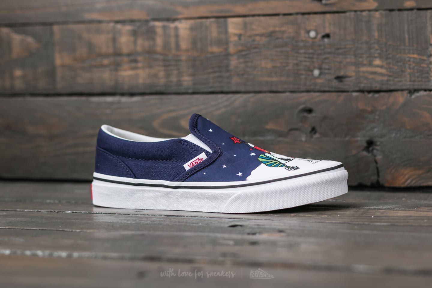 Vans sales peanuts tree