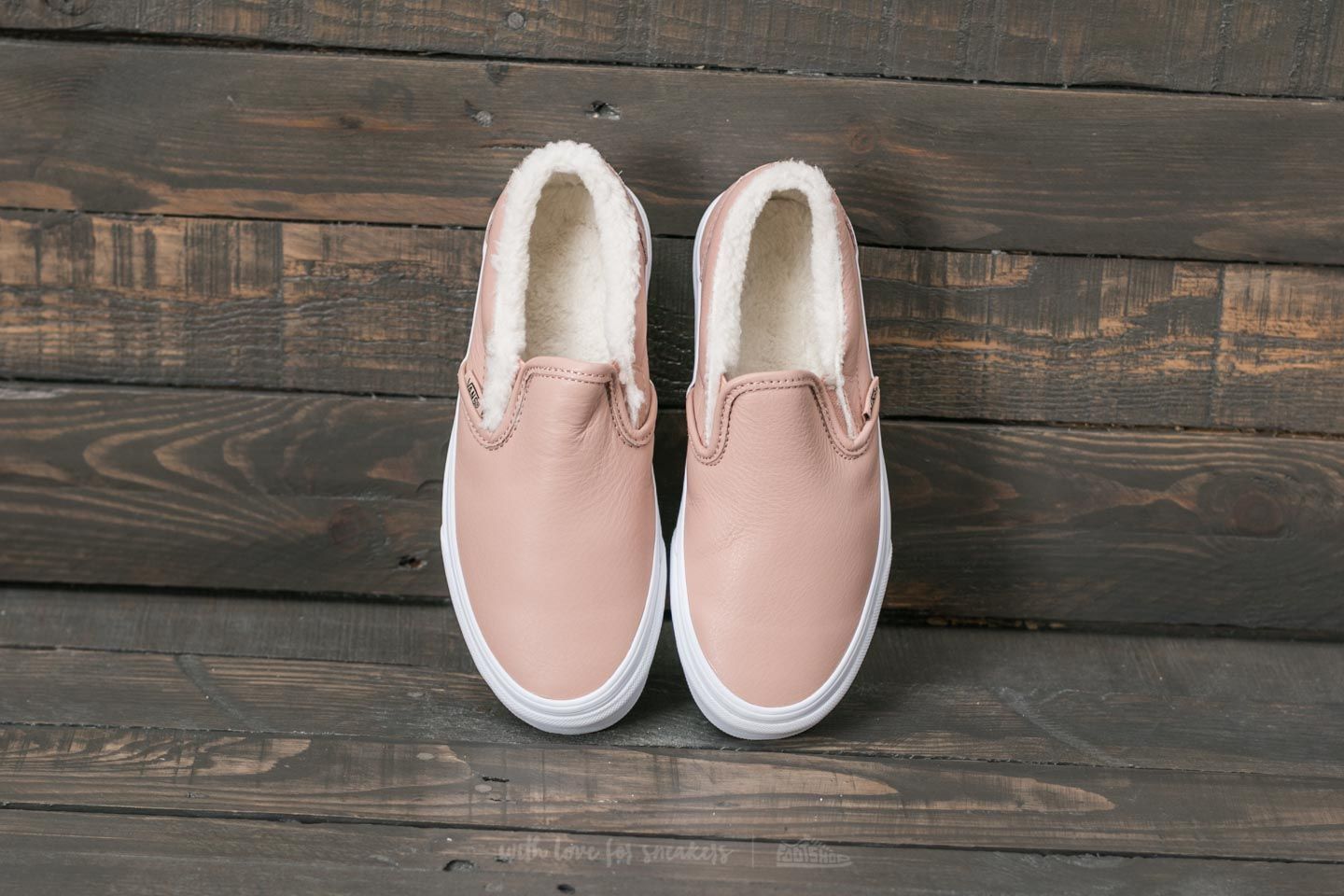 Mahogany rose true white vans outlet