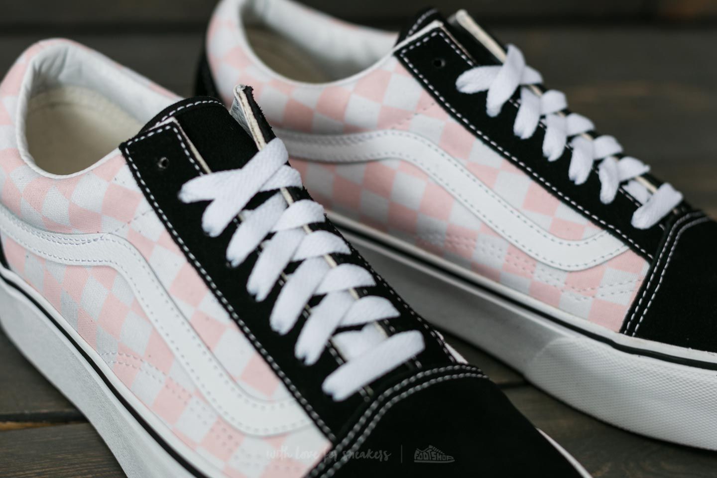 Pink and white checkered vans old skool sales