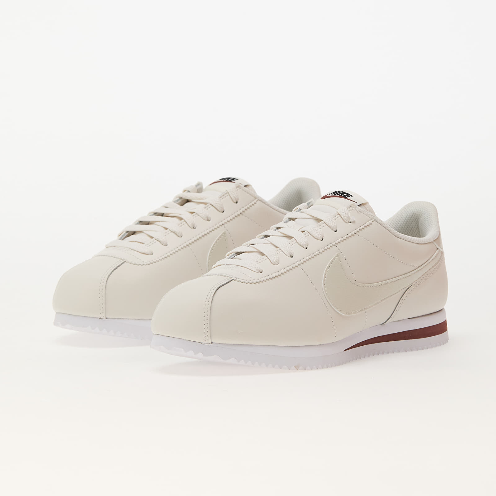 Nike cortez bone clearance