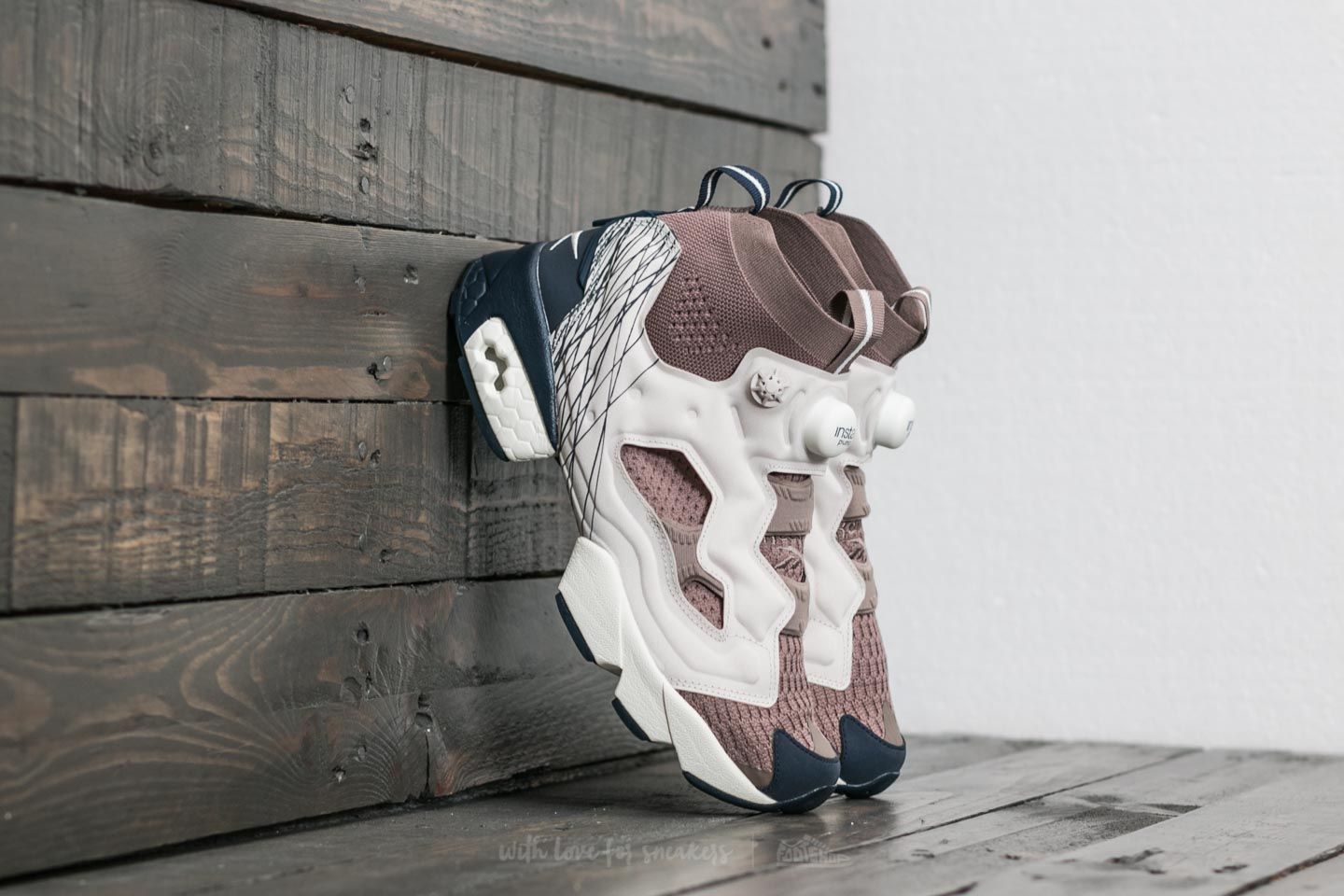 Men s shoes Reebok Instapump Fury OG Ultraknit TL Stone Grey Sand Stone Footshop