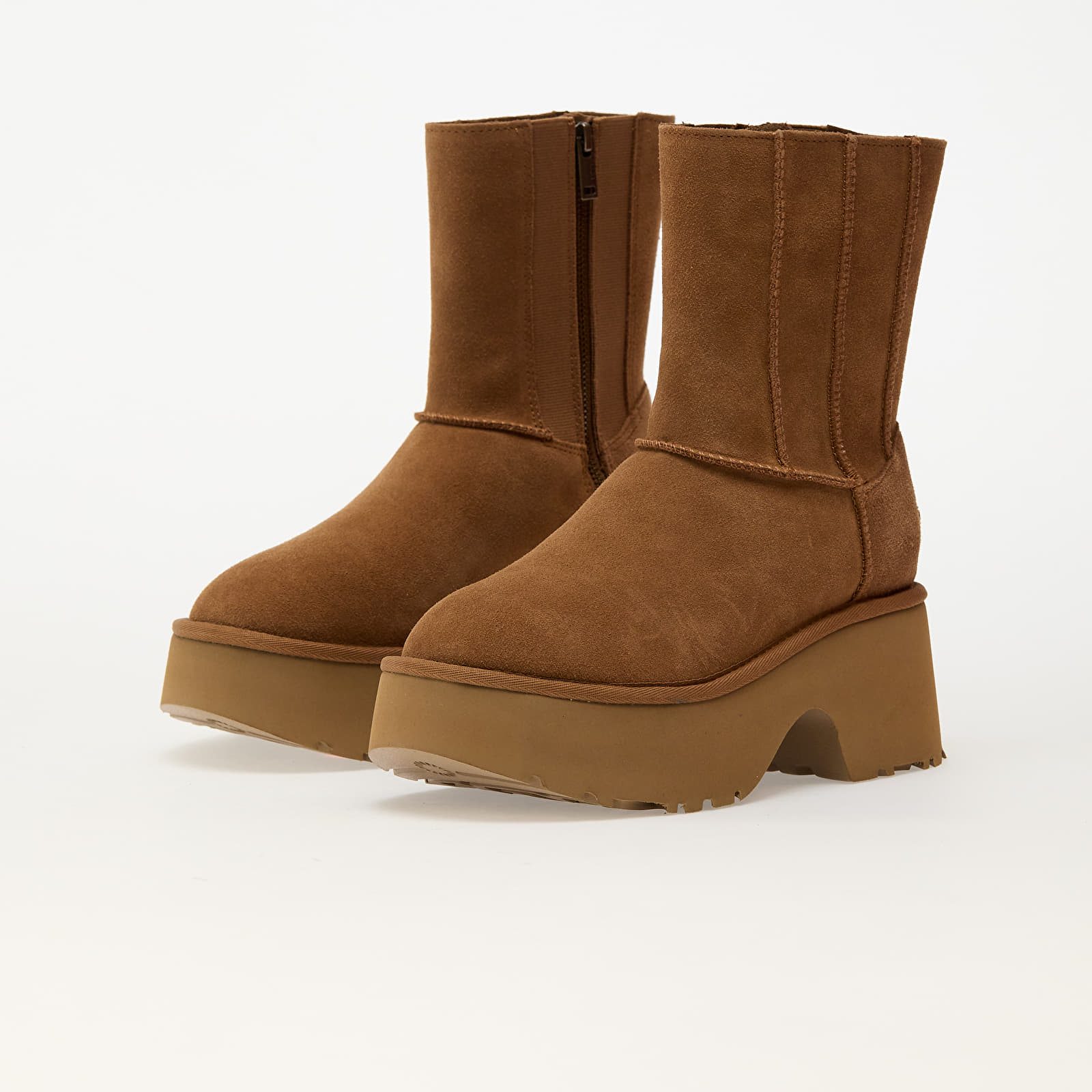 Női cipők UGG W Classic Twin Seam New Heights Chestnut