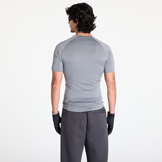 T shirts Nike Pro Men s Dri FIT Tight Short Sleeve Fitness Top Smoke Grey Black Footshop