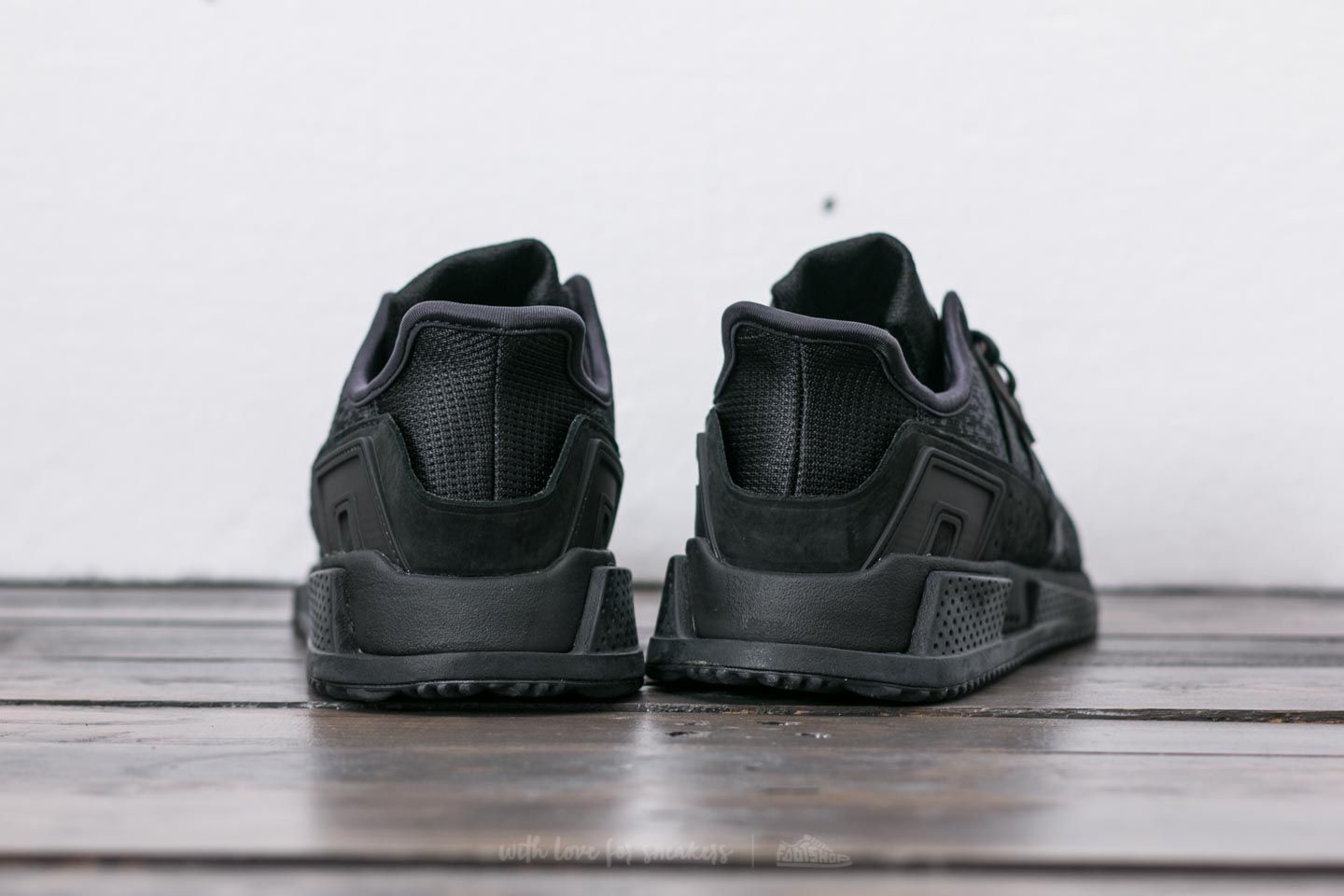 Miesten kengät adidas EQT Cushion ADV Core Black/ Core Black/ Ftw White