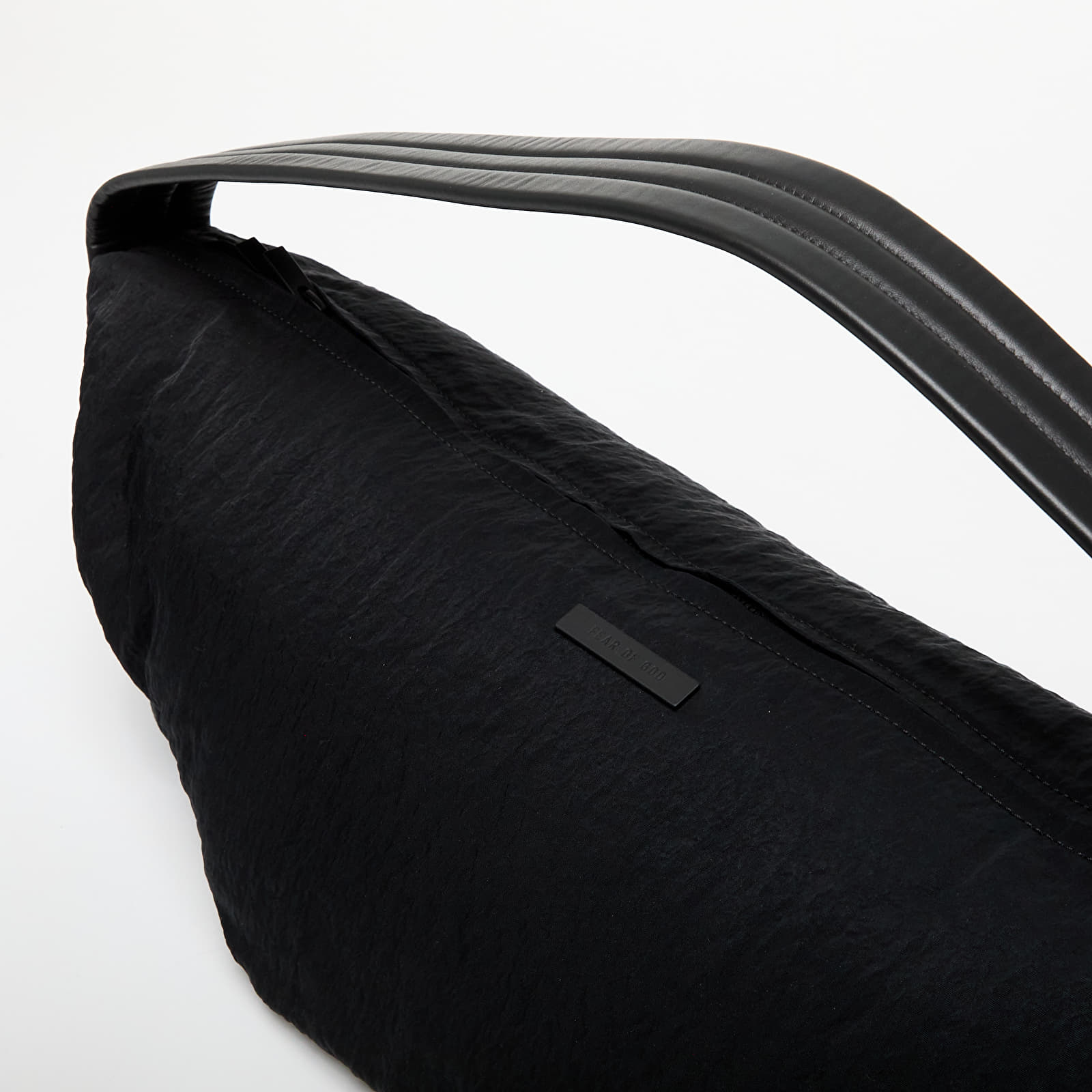 Taschen  Fear of God Shell Bag Black