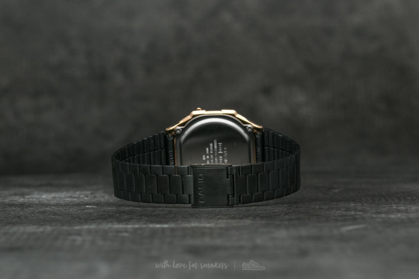 Armbanduhren Casio A168WEGB-1BEF