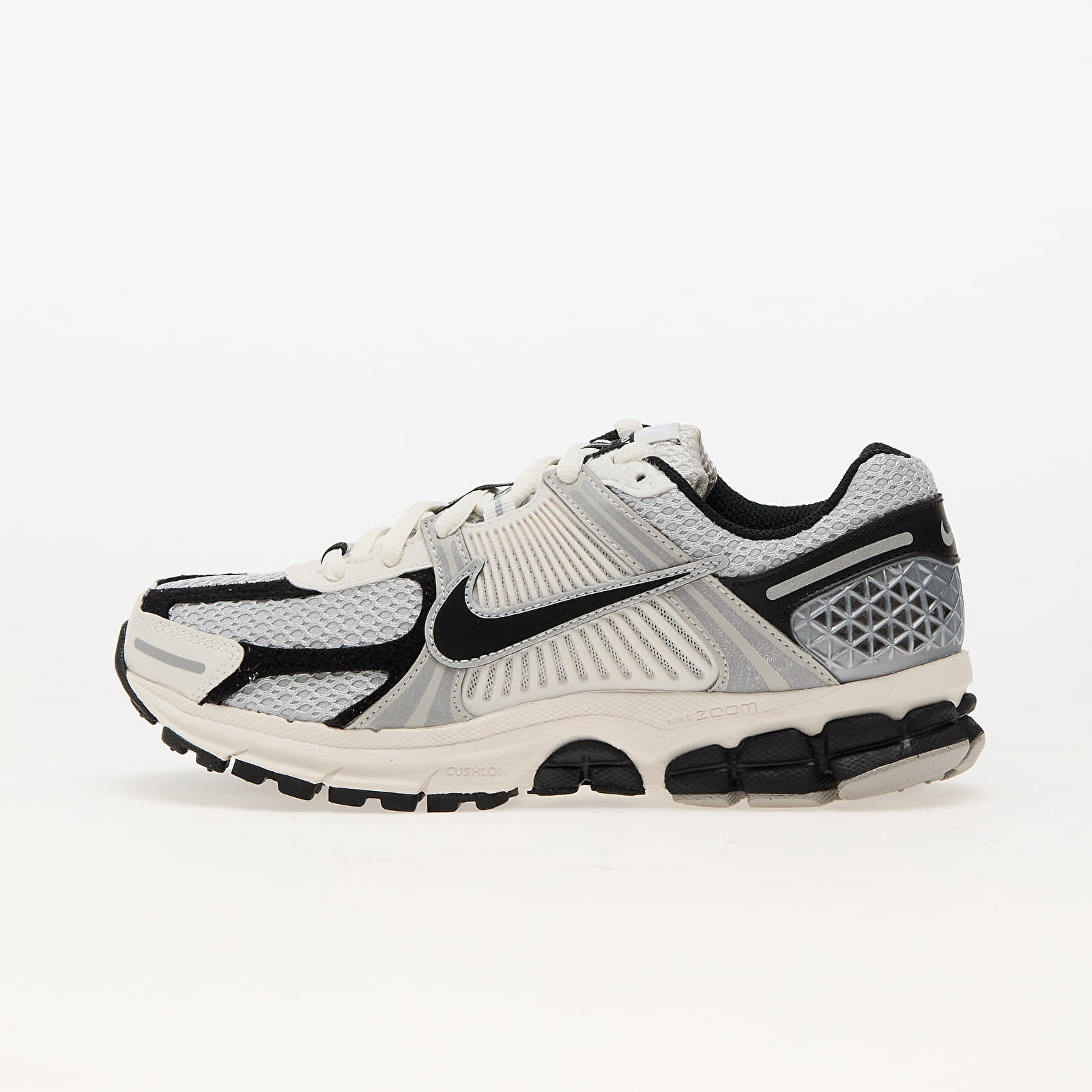 Buty damskie Nike W Zoom Vomero 5 Photon Dust/ Black-Phantom