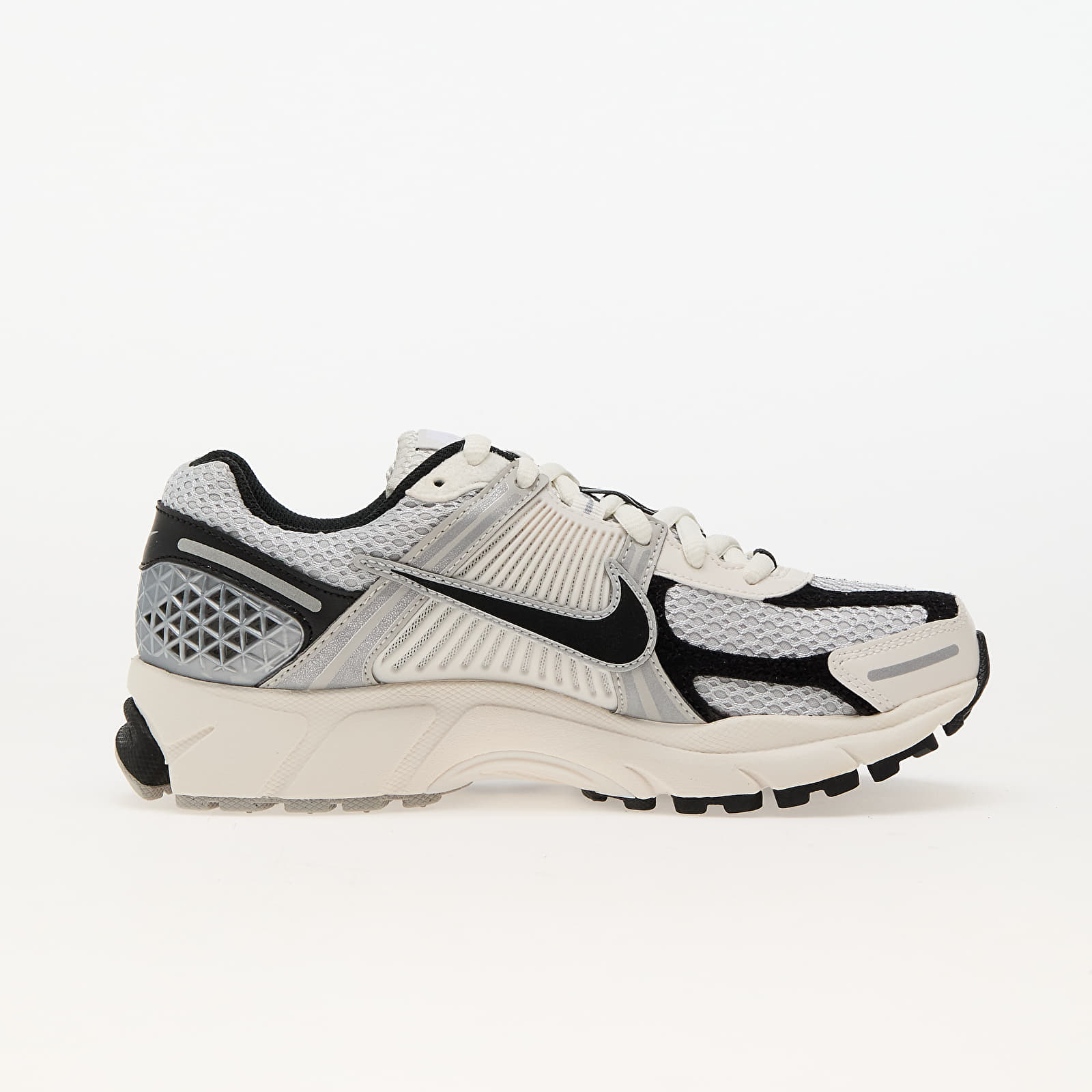 Buty damskie Nike W Zoom Vomero 5 Photon Dust/ Black-Phantom