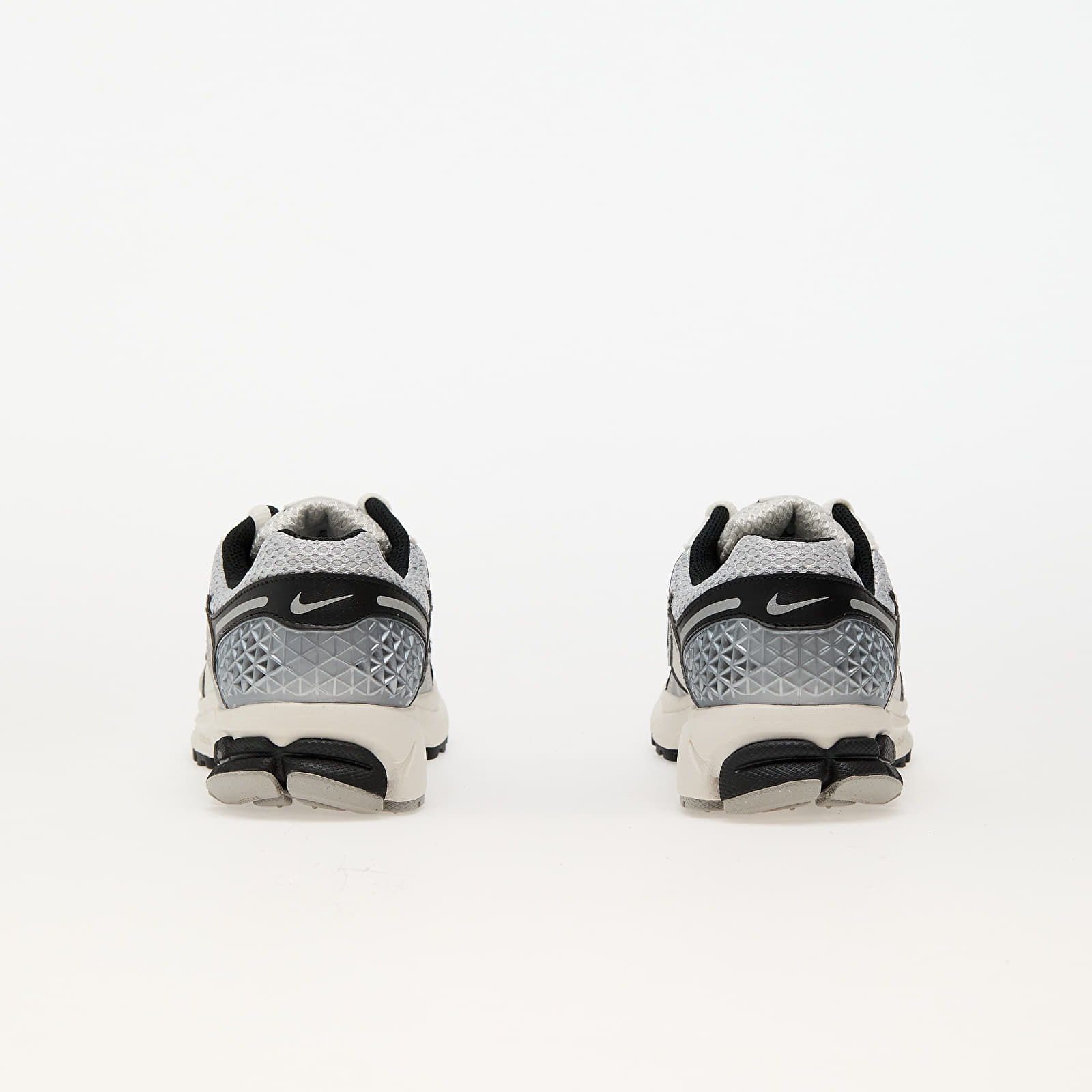 Buty damskie Nike W Zoom Vomero 5 Photon Dust/ Black-Phantom