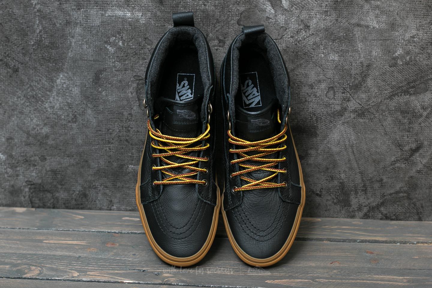 Vans sk8 hi mte black 2024 leather gum