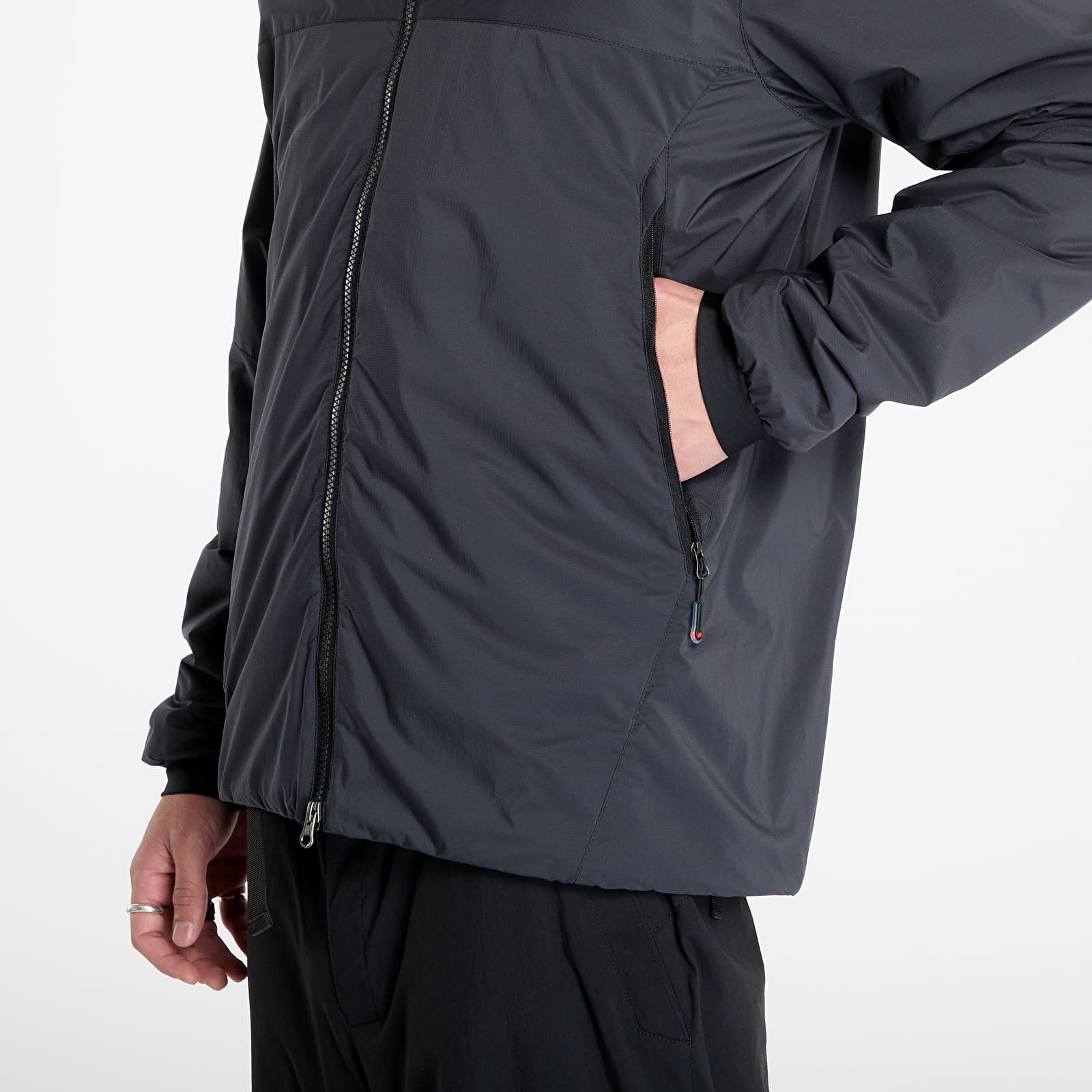 Miesten takit Tilak Verso 22 Jacket Black